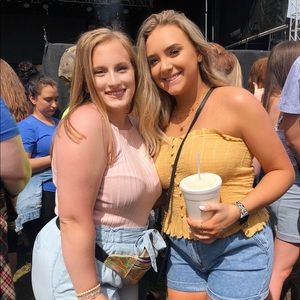 Meet your Posher, Hailey